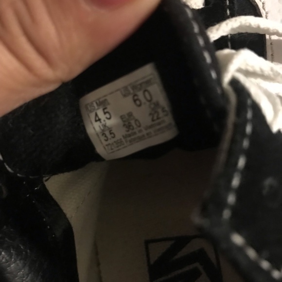 Vans - Picture 4 of 4